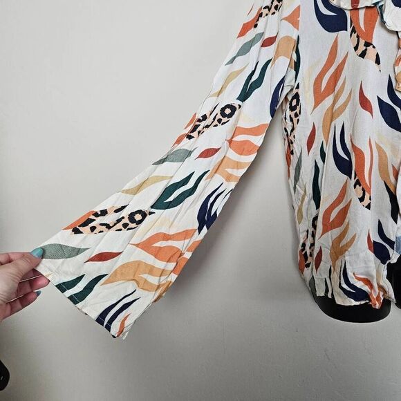 NWT Standard Issue Safari Ruffle Tie Shirt - Picture 3 of 8